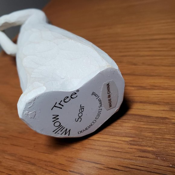 SOLD - Willow Tree Figurine, Soar 2012, ceramic girl figure with bird, NIB - Picture 8 of 10